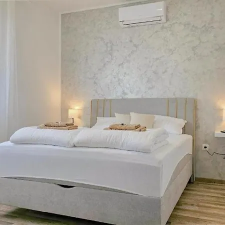 Joy - A Relaxing Getaway Feriehus Babici